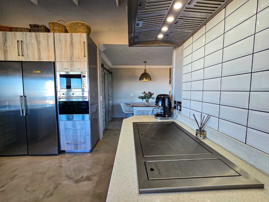 2 Bedroom Property for Sale in Stilbaai Oos Western Cape